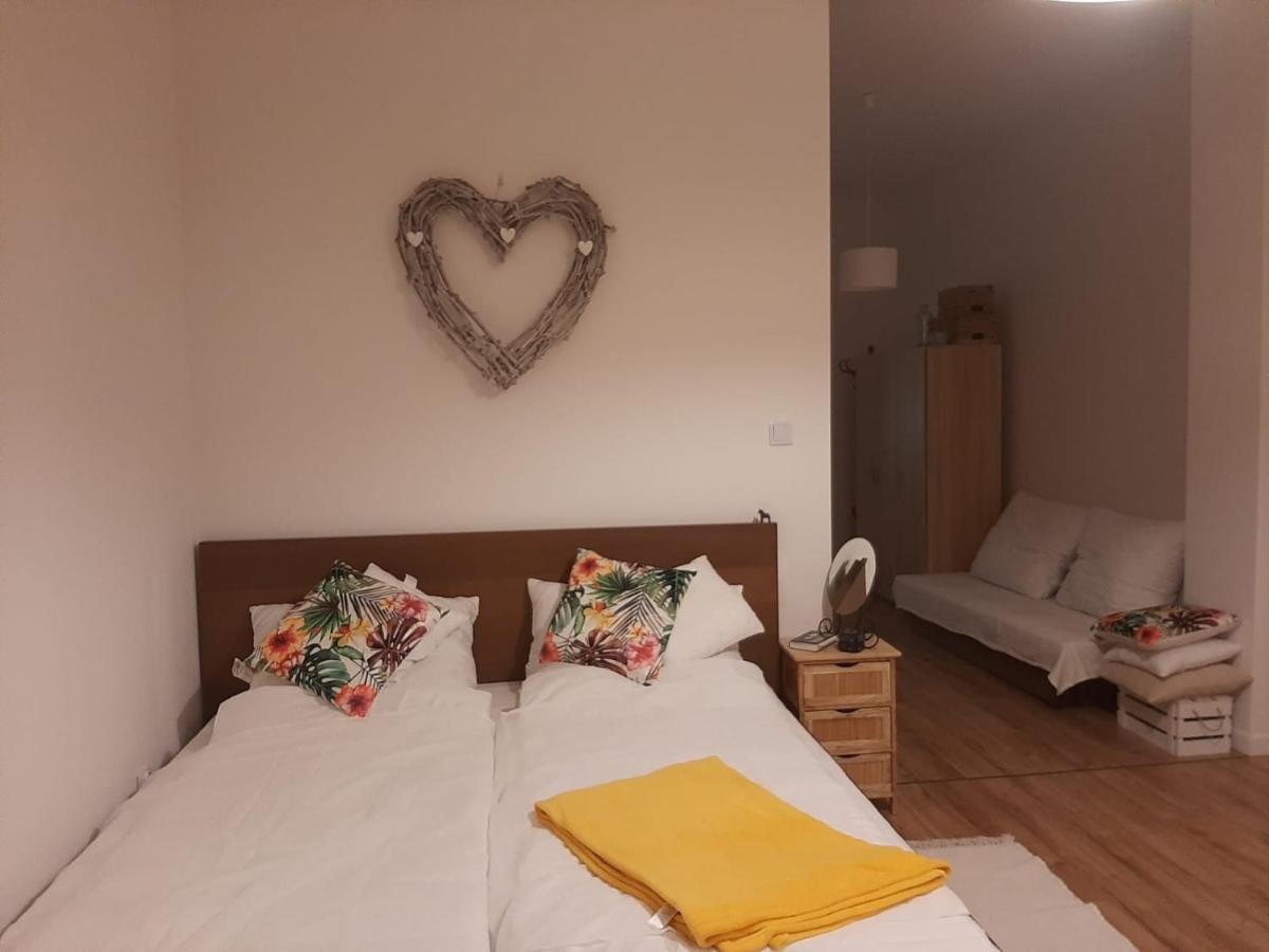 Apartamenty Jednosci 46 Wroclaw Luaran gambar