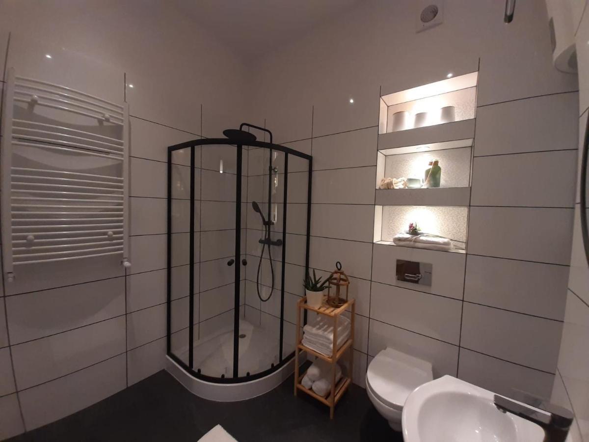 Apartamenty Jednosci 46 Wroclaw Luaran gambar